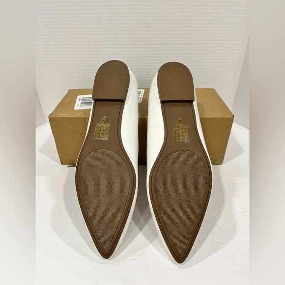 Journee Collection Womens Renzo‎ Pointed Toe Ballet Flats. 10M. Ivory - Picture 6 of 6